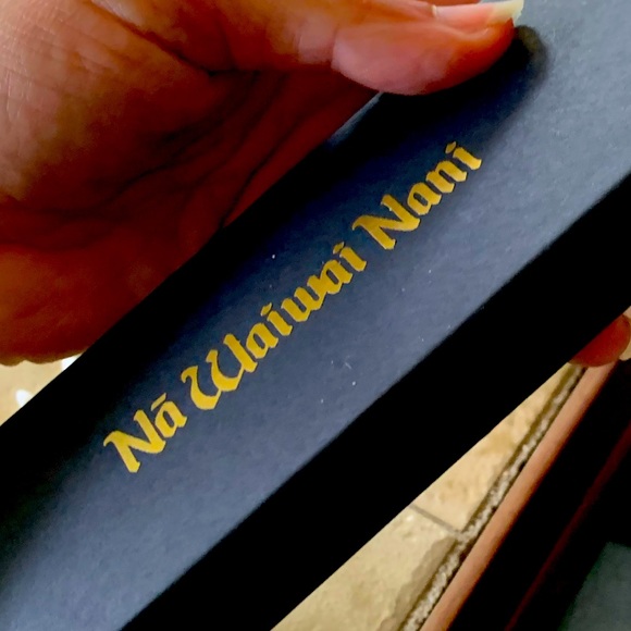 Meet your Posher, Robin - Picture 1 of 1